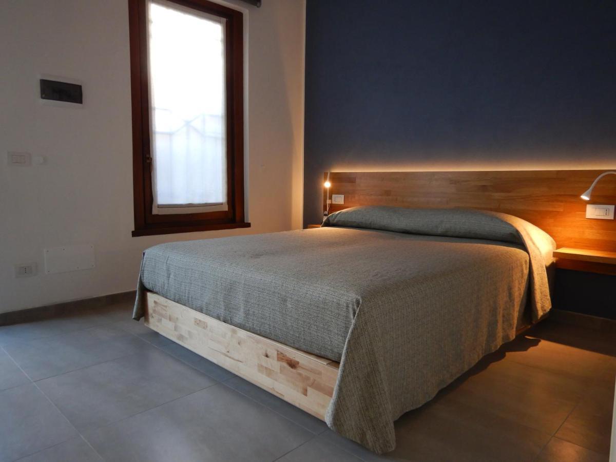 3Per3 Bed & Breakfast Бусто Арсицио Екстериор снимка